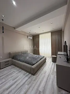 Kirayə verilir 2 otaqlı mənzil 95 m²