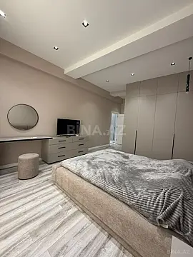 Kirayə verilir 2 otaqlı mənzil 95 m²