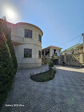 Satılır 8 otaqlı həyət evi 300 m² — Bakı, Novxanı 8 otaq 300.00 m²