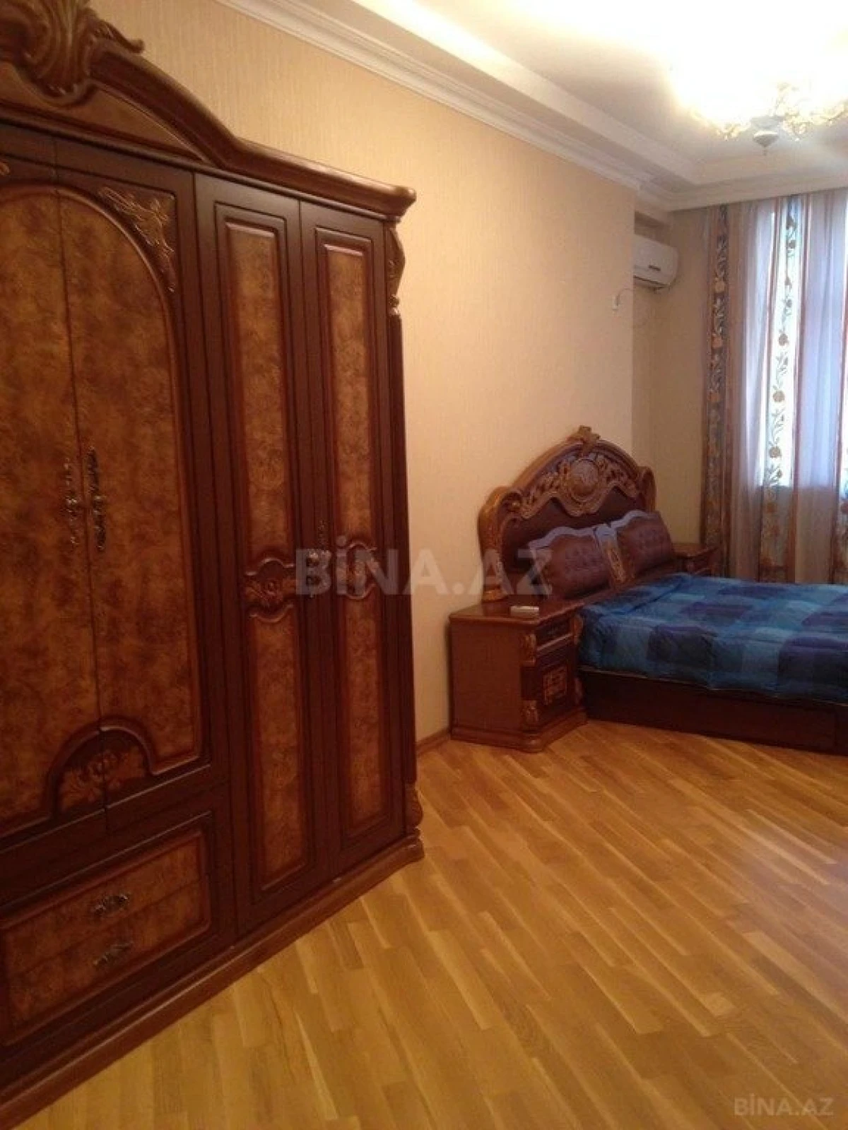 Satılır 2 otaqlı mənzil 100 m²