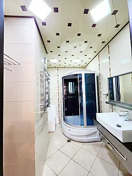 Kirayə verilir 3 otaqlı mənzil 140 m²