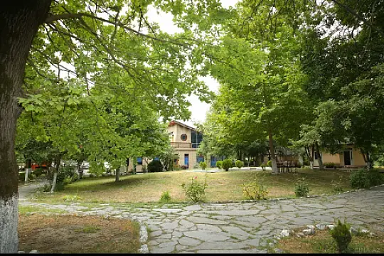 Satılır obyekt 500 m²