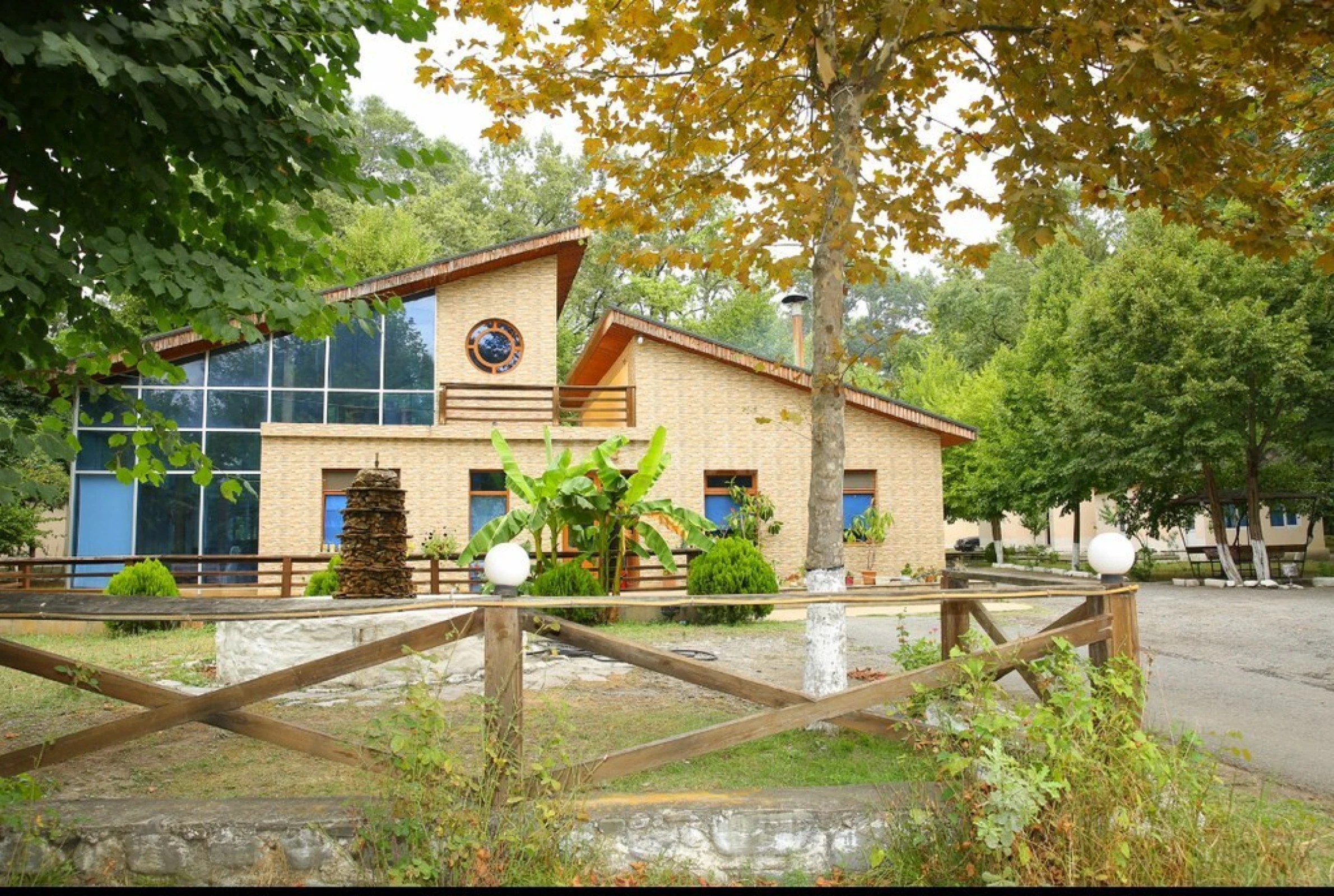 Satılır obyekt 500 m²