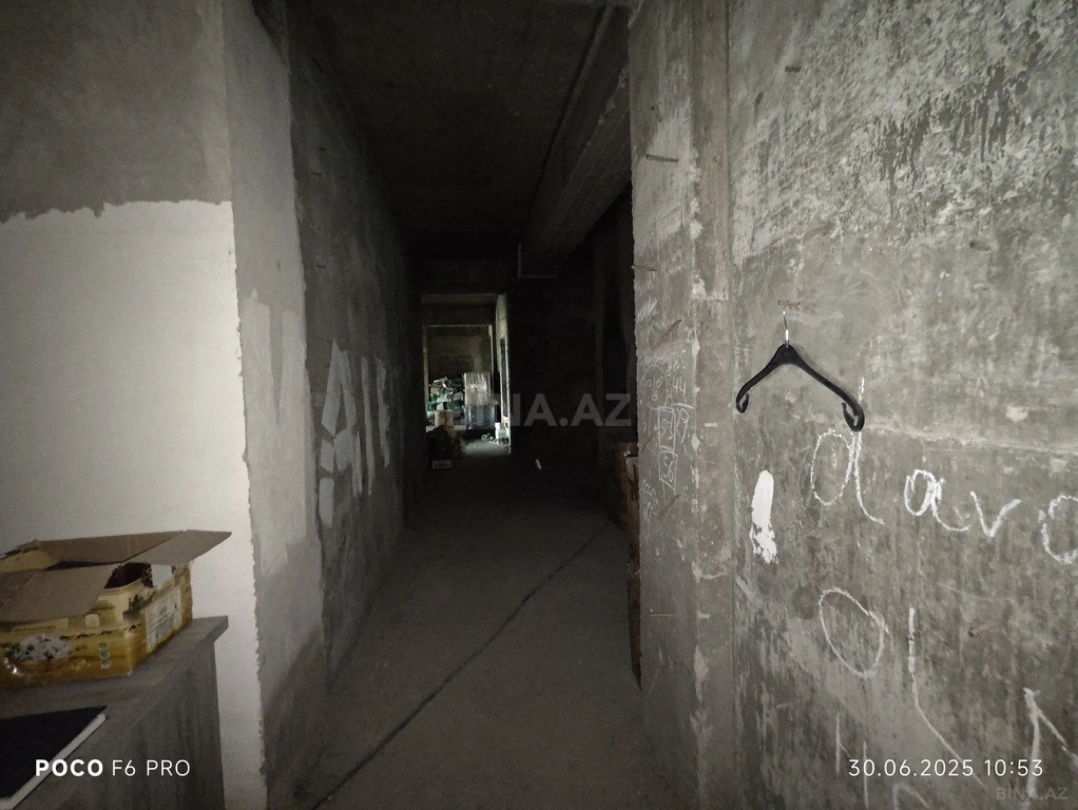 Satılır obyekt 332 m²