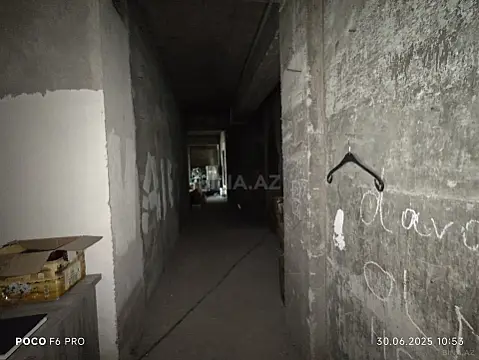 Satılır obyekt 332 m²