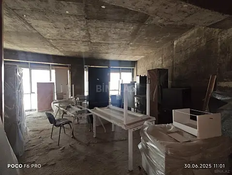 Satılır obyekt 364 m²