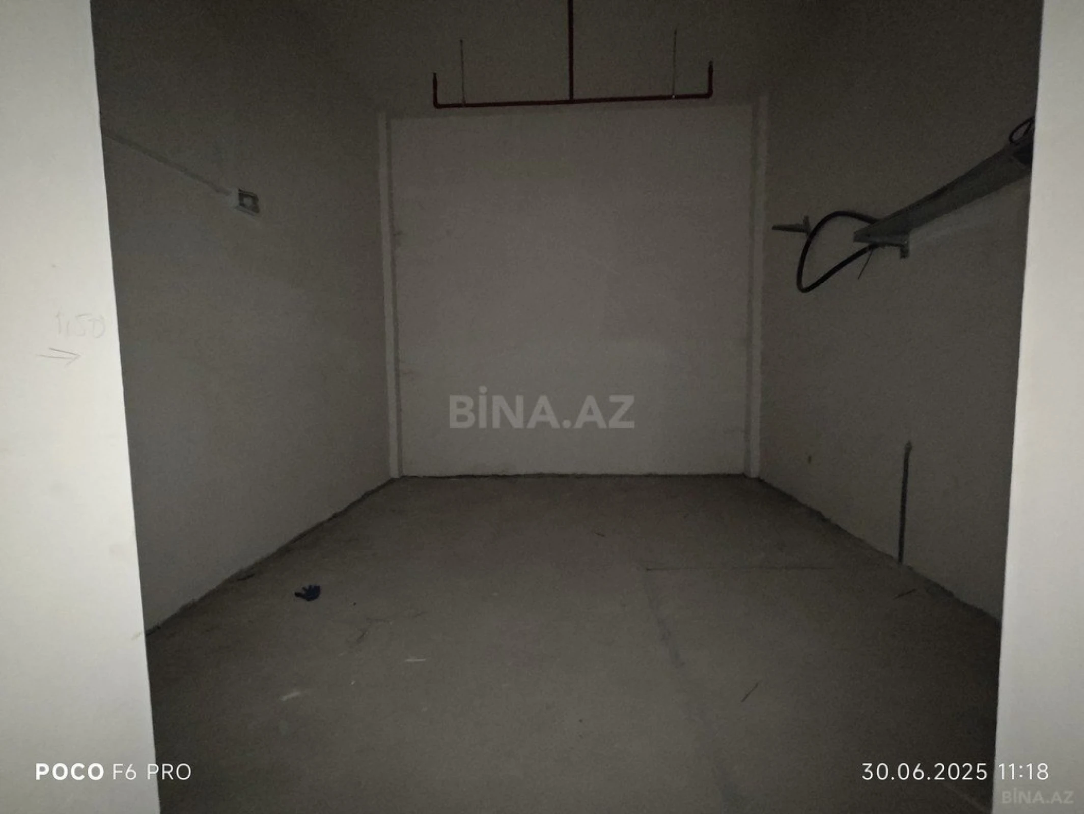 Satılır obyekt 321.3 m²