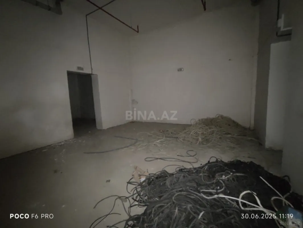 Satılır obyekt 634.2 m²