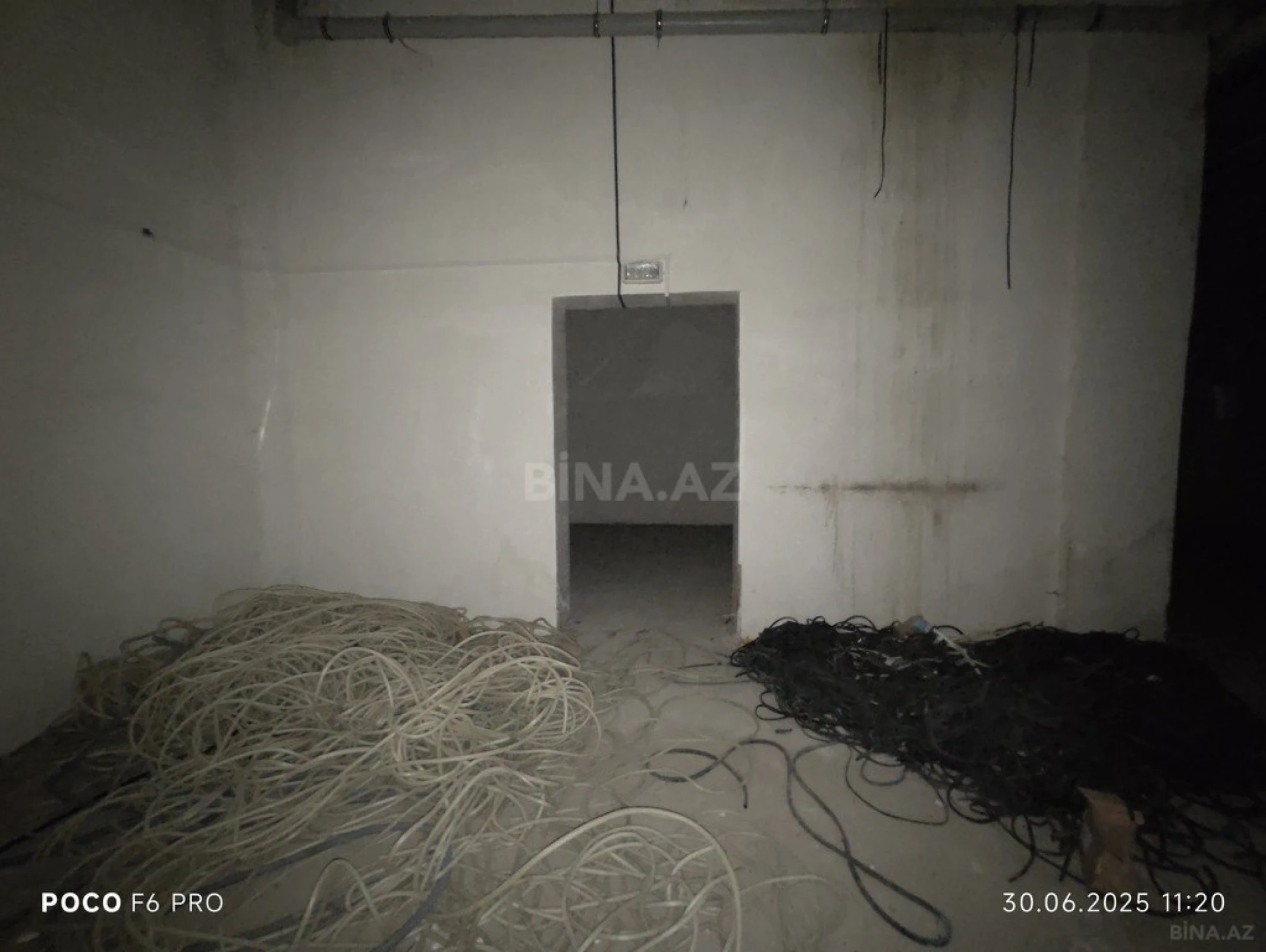 Satılır obyekt 634.2 m²