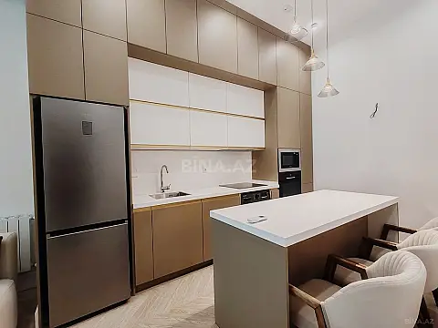 Kirayə verilir 2 otaqlı mənzil 60 m²