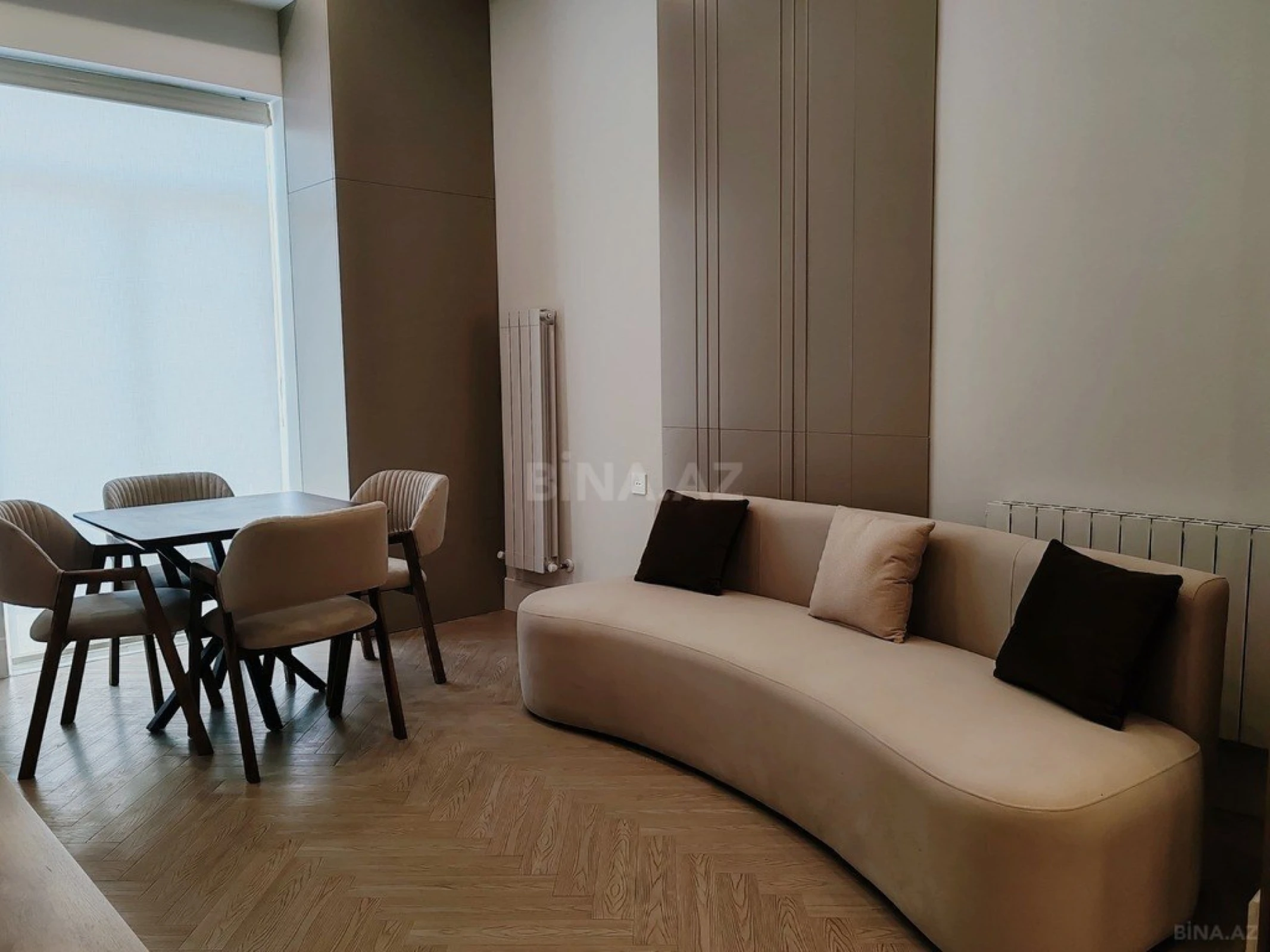 Kirayə verilir 2 otaqlı mənzil 60 m²