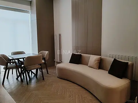 Kirayə verilir 2 otaqlı mənzil 60 m²