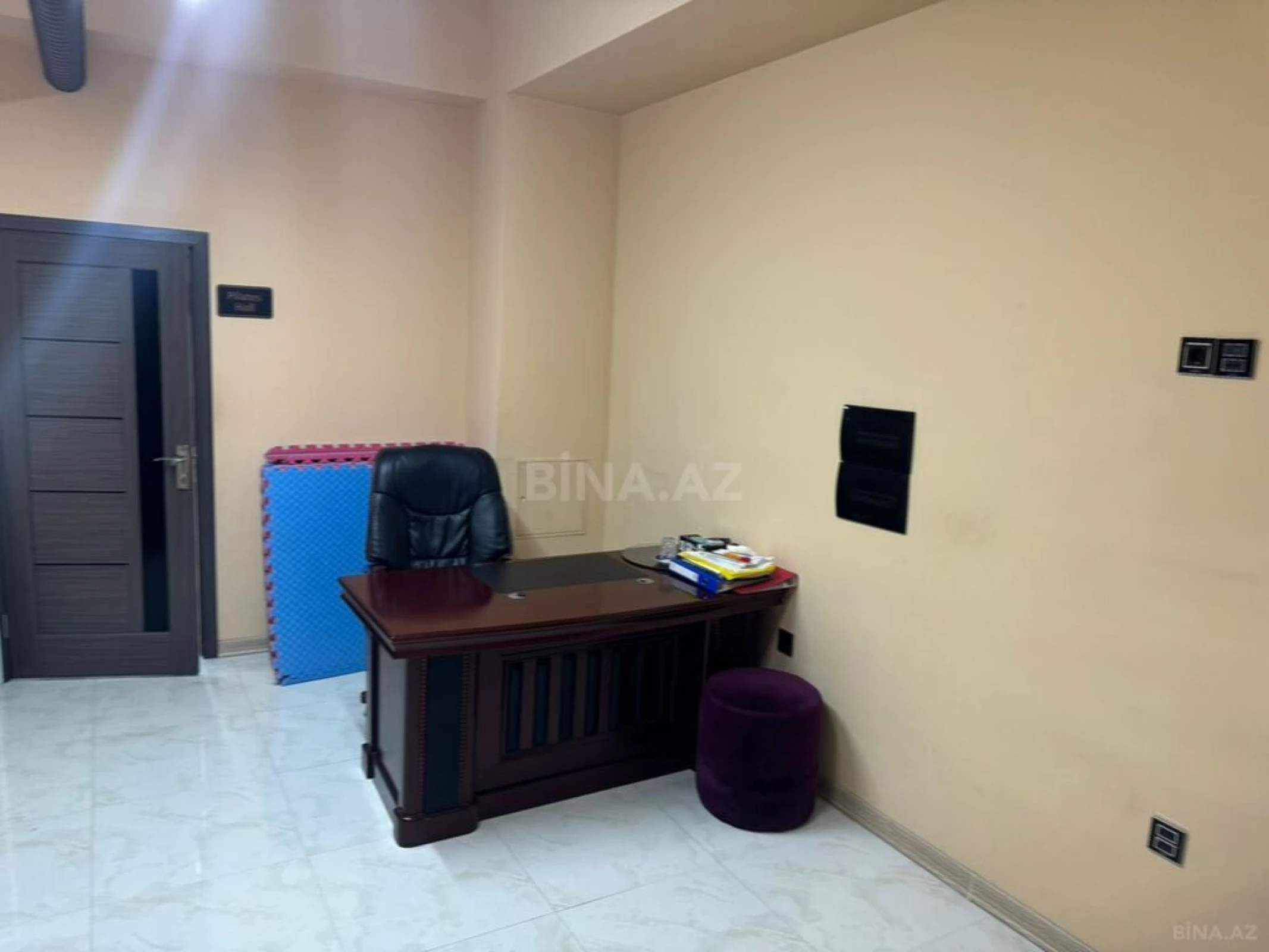 Satılır obyekt 170 m²