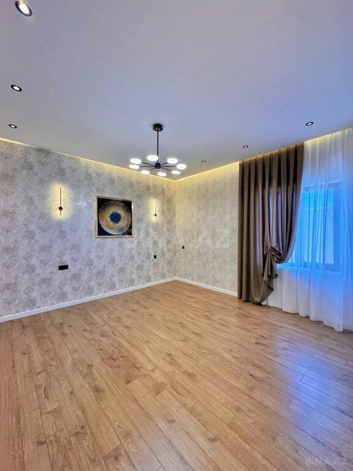 Satılır 4 otaqlı həyət evi 185 m²