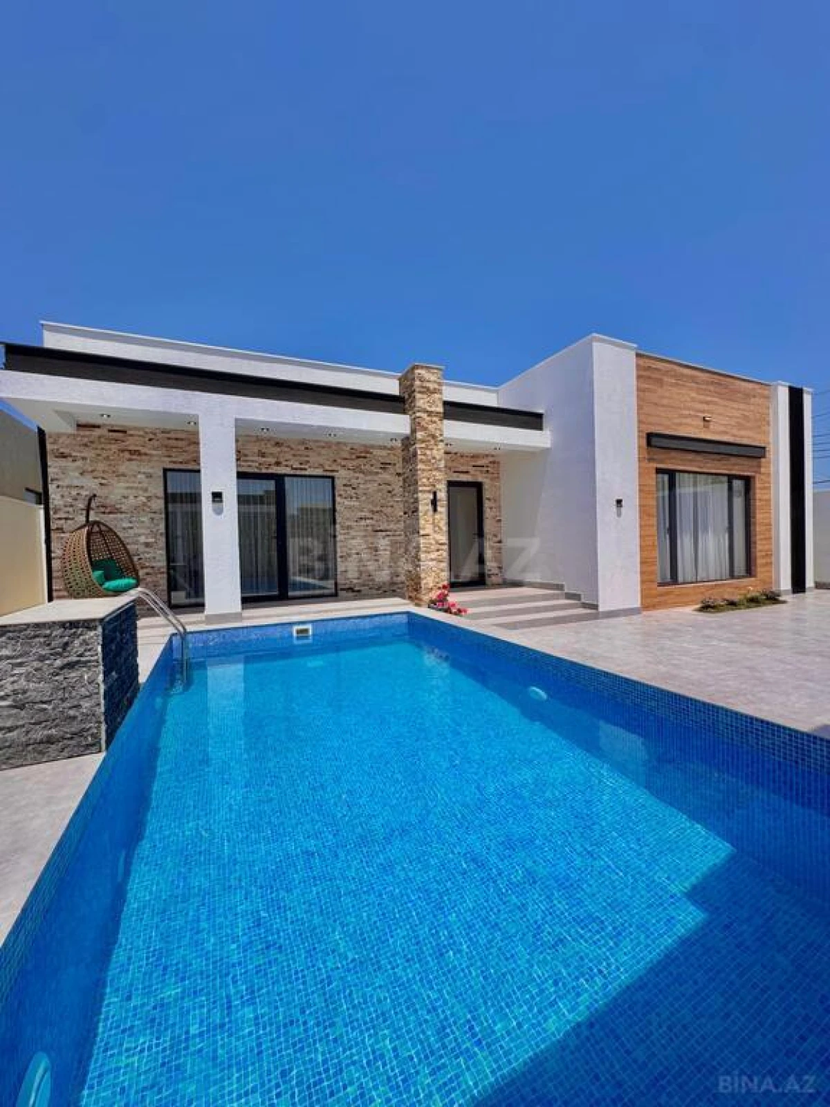 Satılır 4 otaqlı həyət evi 185 m²