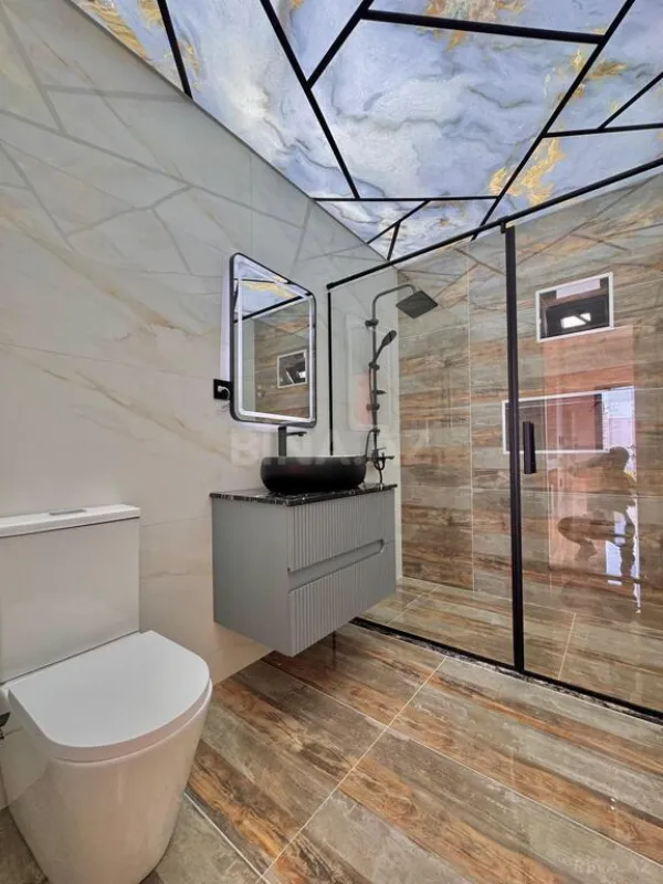 Satılır 4 otaqlı həyət evi 185 m²