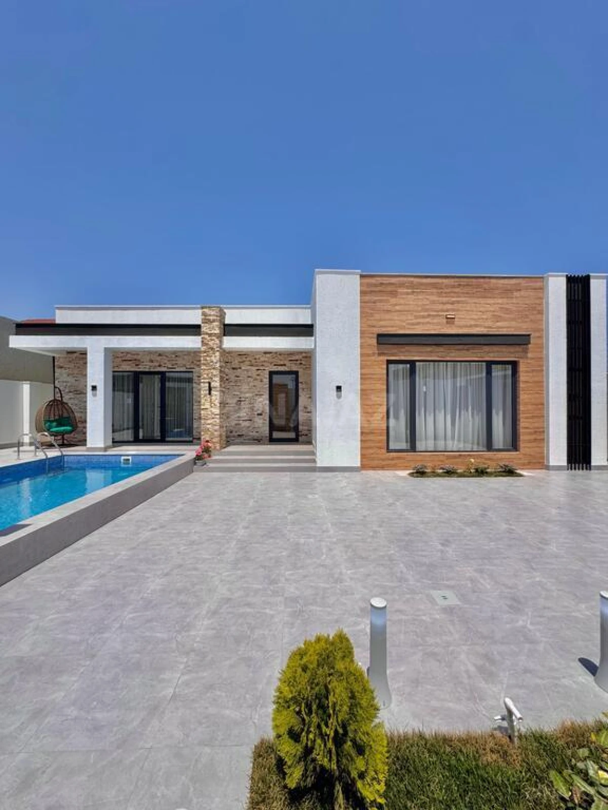 Satılır 4 otaqlı həyət evi 185 m²