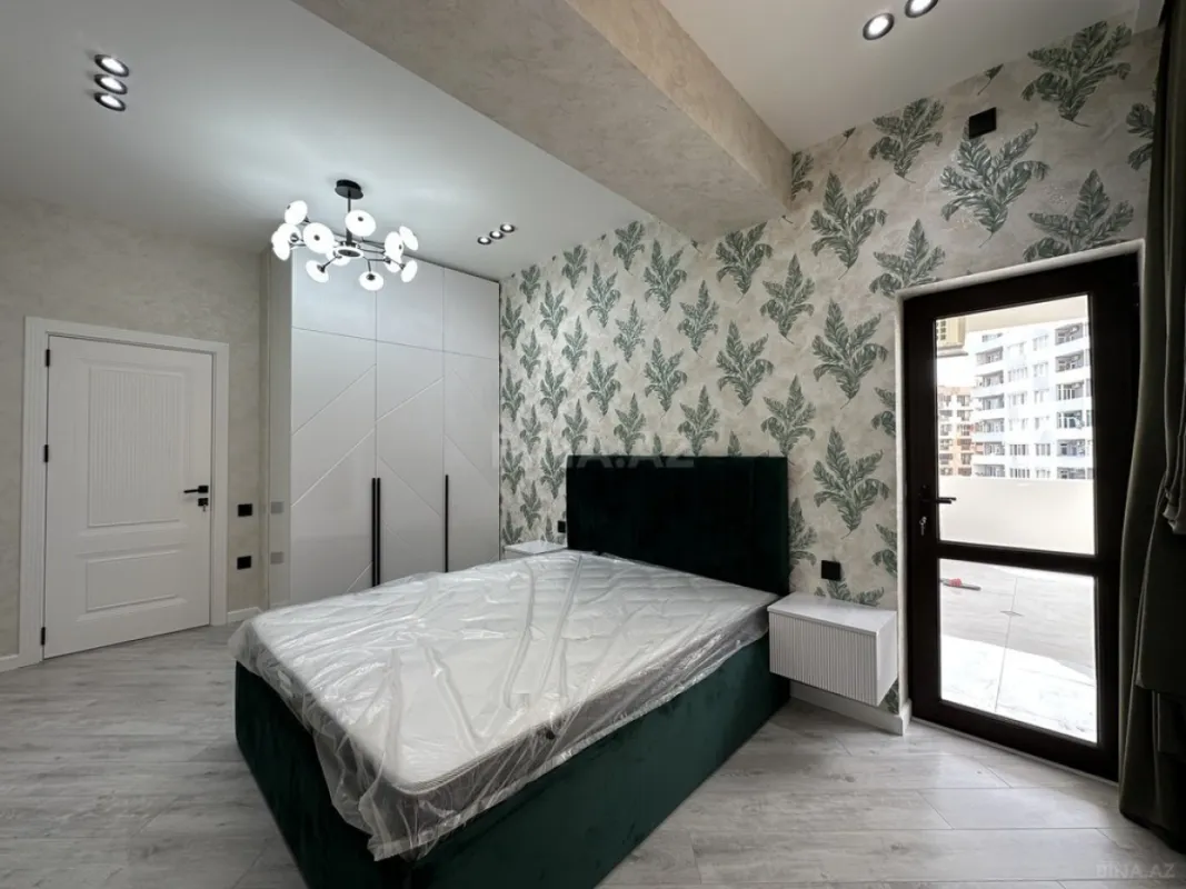 Satılır 3 otaqlı mənzil 108 m²