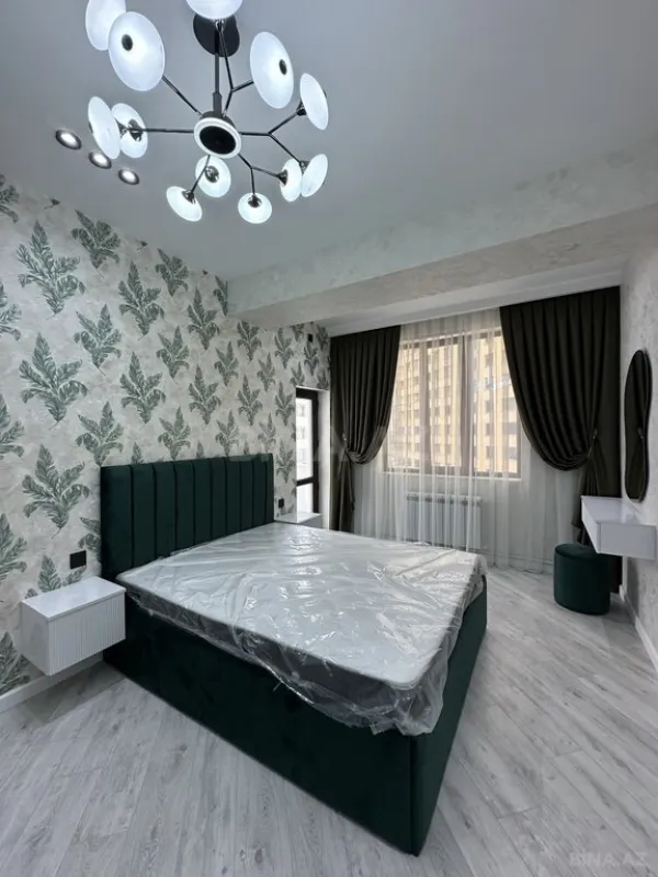 Satılır 3 otaqlı mənzil 108 m²