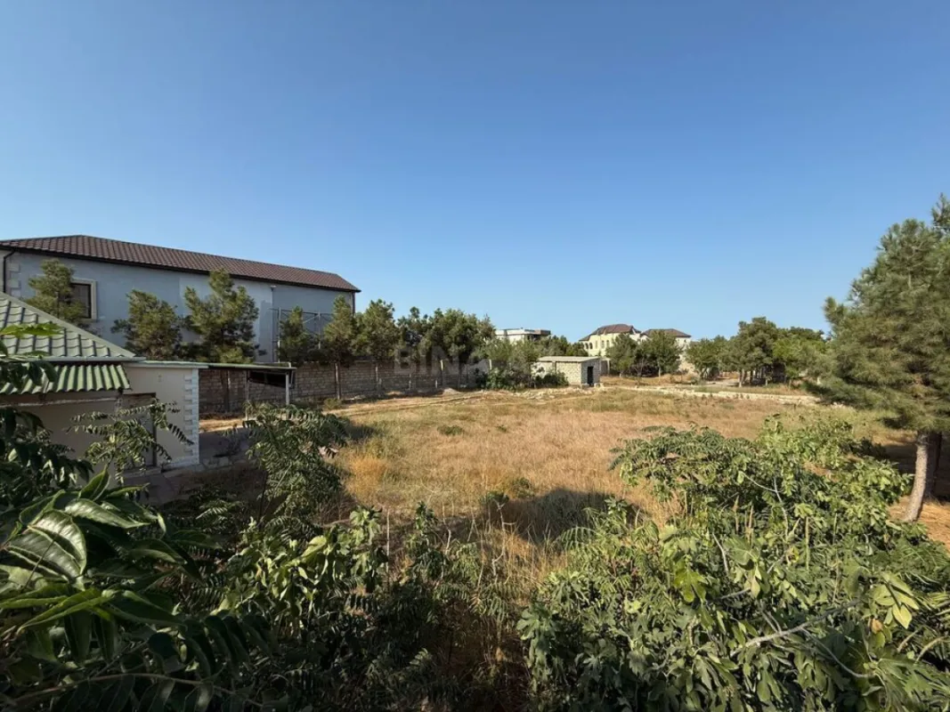 Satılır torpaq sahəsi 12 m²