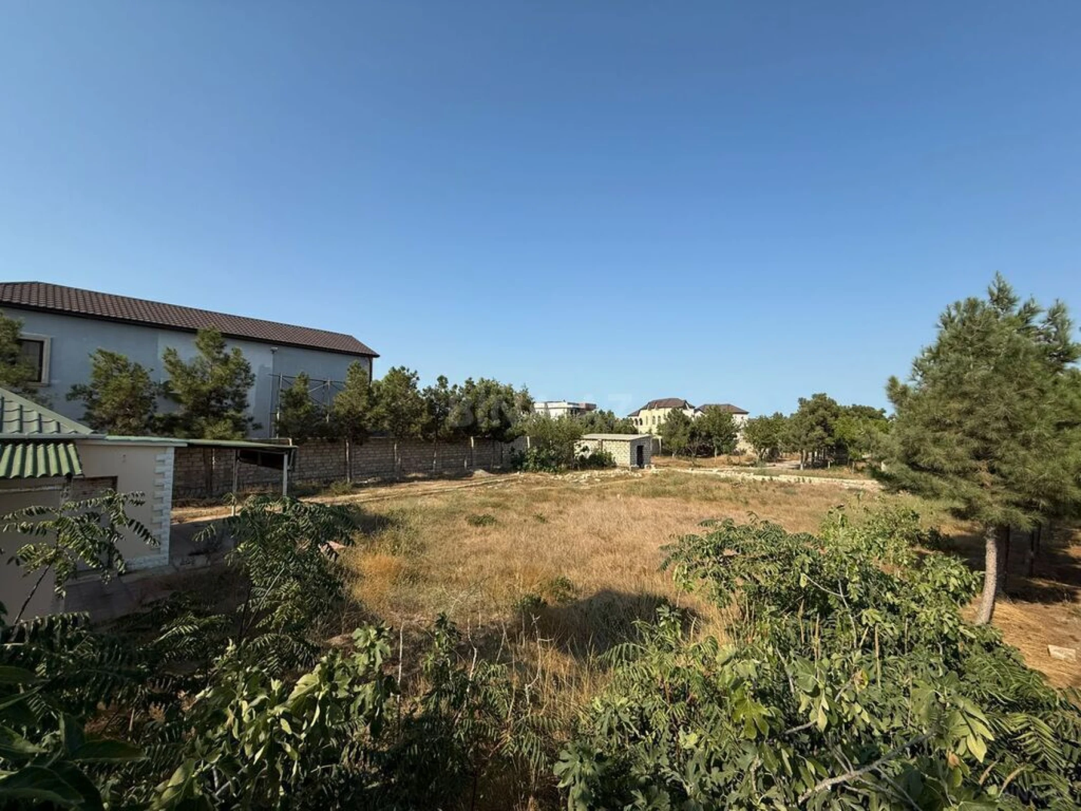 Satılır torpaq sahəsi 12 m²