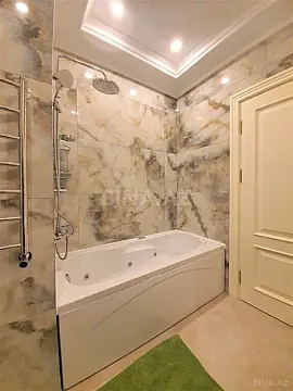 Kirayə verilir 4 otaqlı mənzil 180 m²