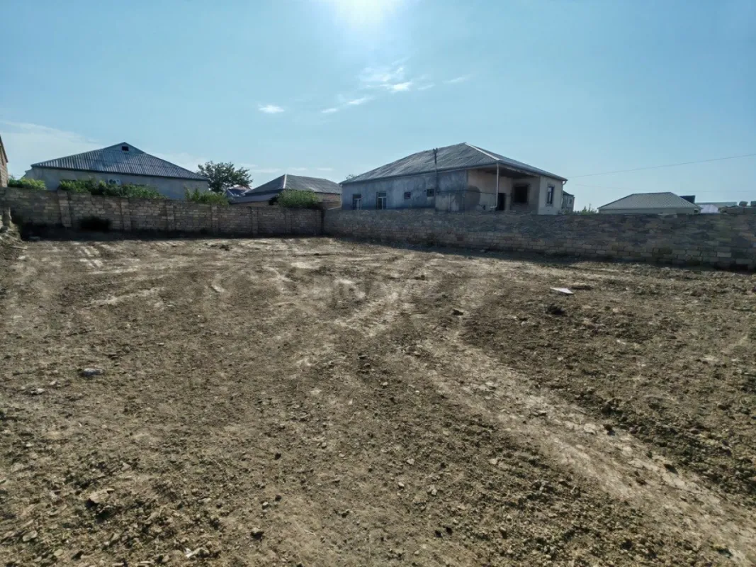 Satılır torpaq sahəsi 6 m²