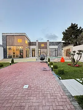 Satılır 5 otaqlı həyət evi 220 m²