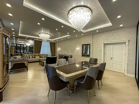 Satılır 3 otaqlı mənzil 168 m²