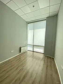 Kirayə verilir 2 otaqlı ofis 65 m²