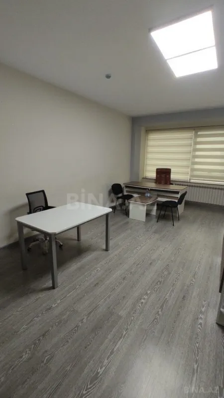 Kirayə verilir 1 otaqlı ofis 40 m²
