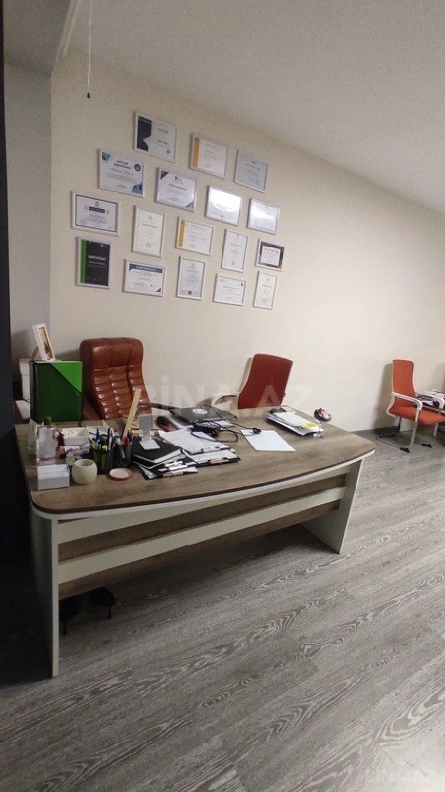 Kirayə verilir 1 otaqlı ofis 40 m²