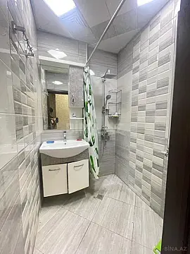 Kirayə verilir 2 otaqlı mənzil 85 m²