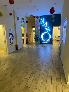 Satılır obyekt 200 m² — Bakı, İnşaatçılar 200.00 m²