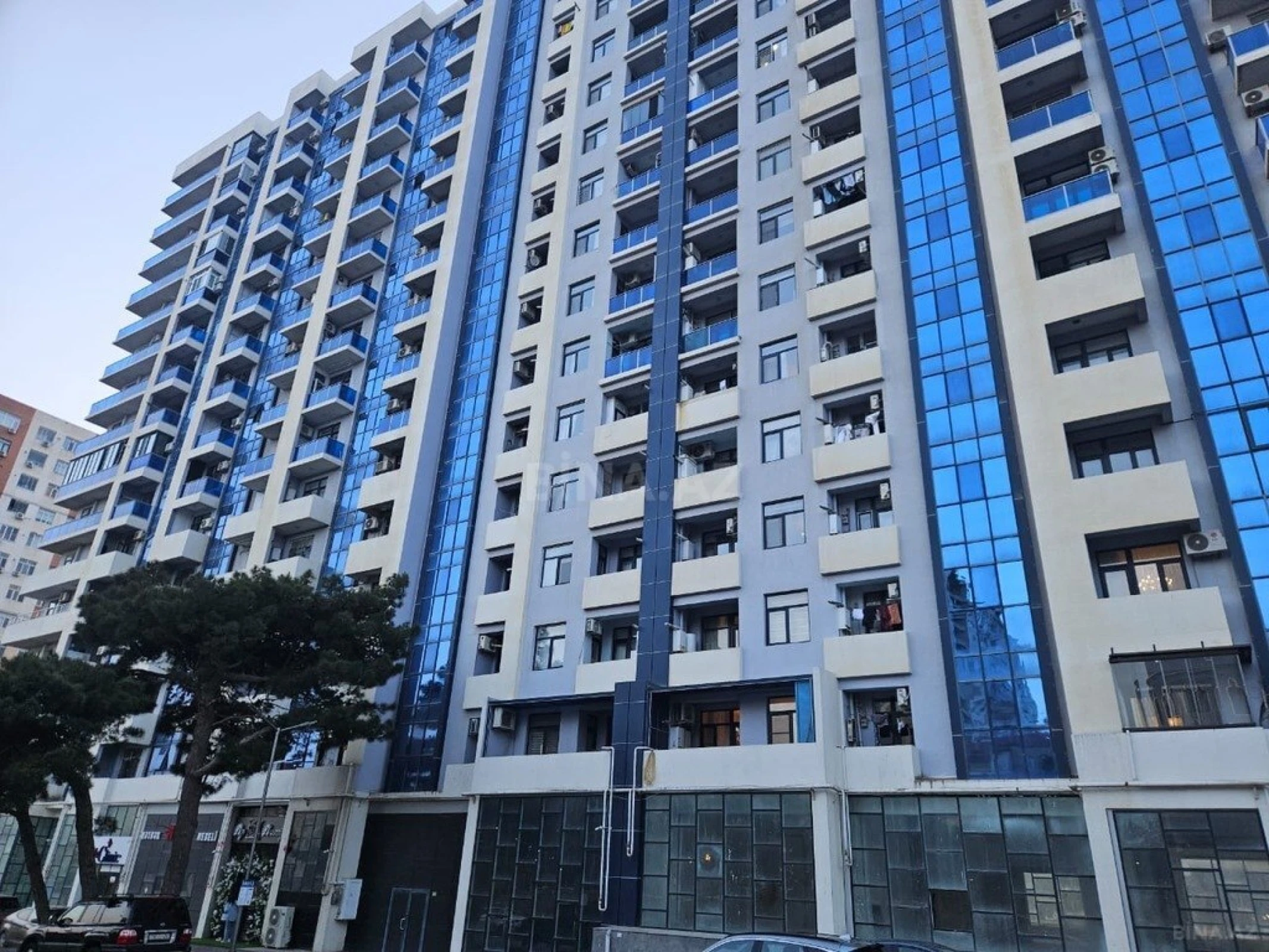 Satılır 3 otaqlı mənzil 90 m²