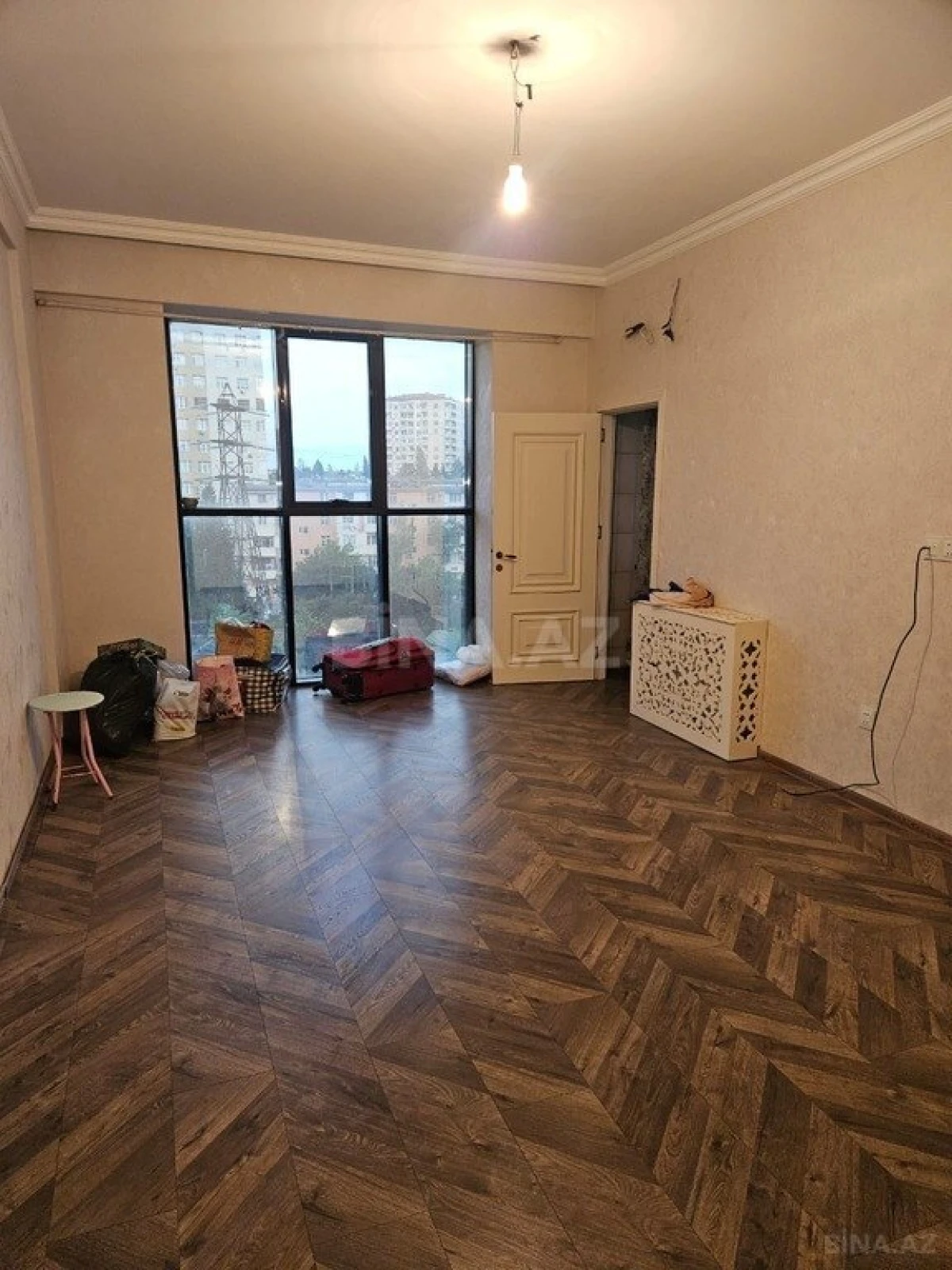 Satılır 3 otaqlı mənzil 90 m²