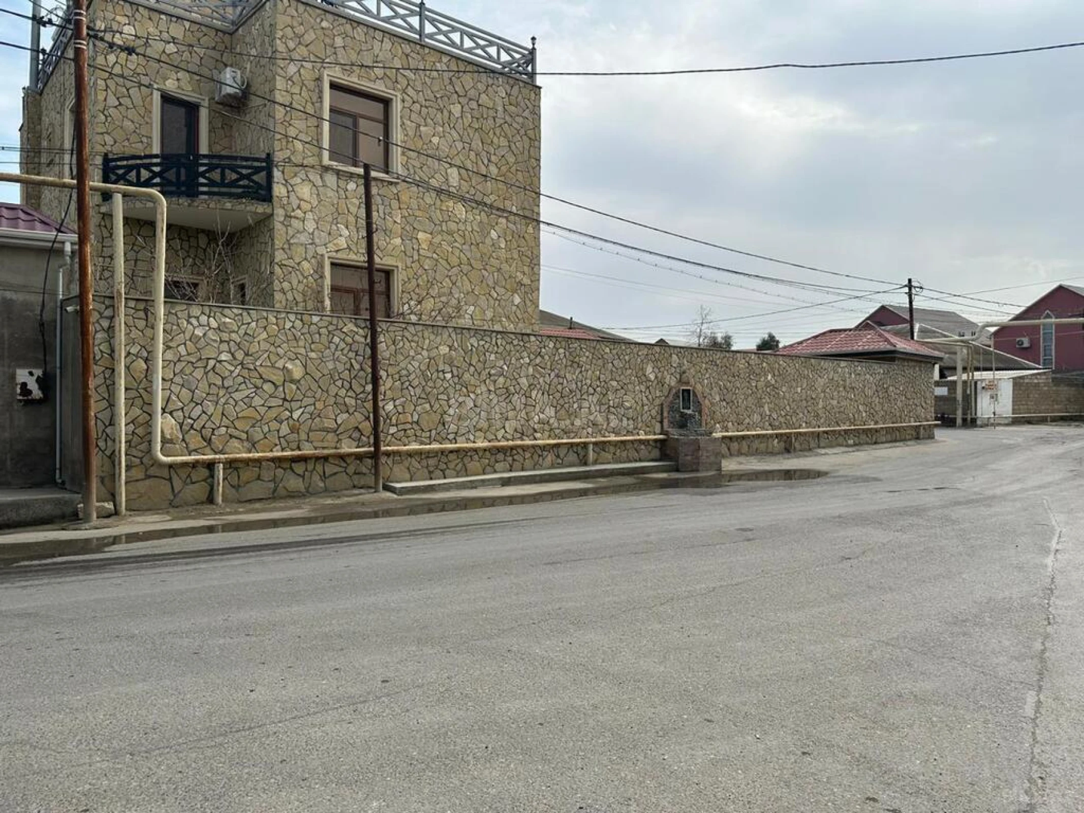 Satılır torpaq sahəsi 4 m²