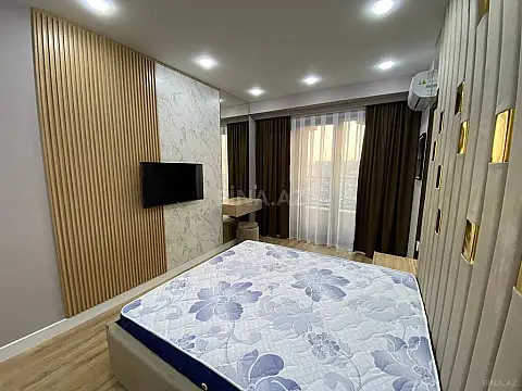 Kirayə verilir 2 otaqlı mənzil 85 m²