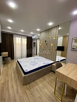 Kirayə verilir 2 otaqlı mənzil 85 m²