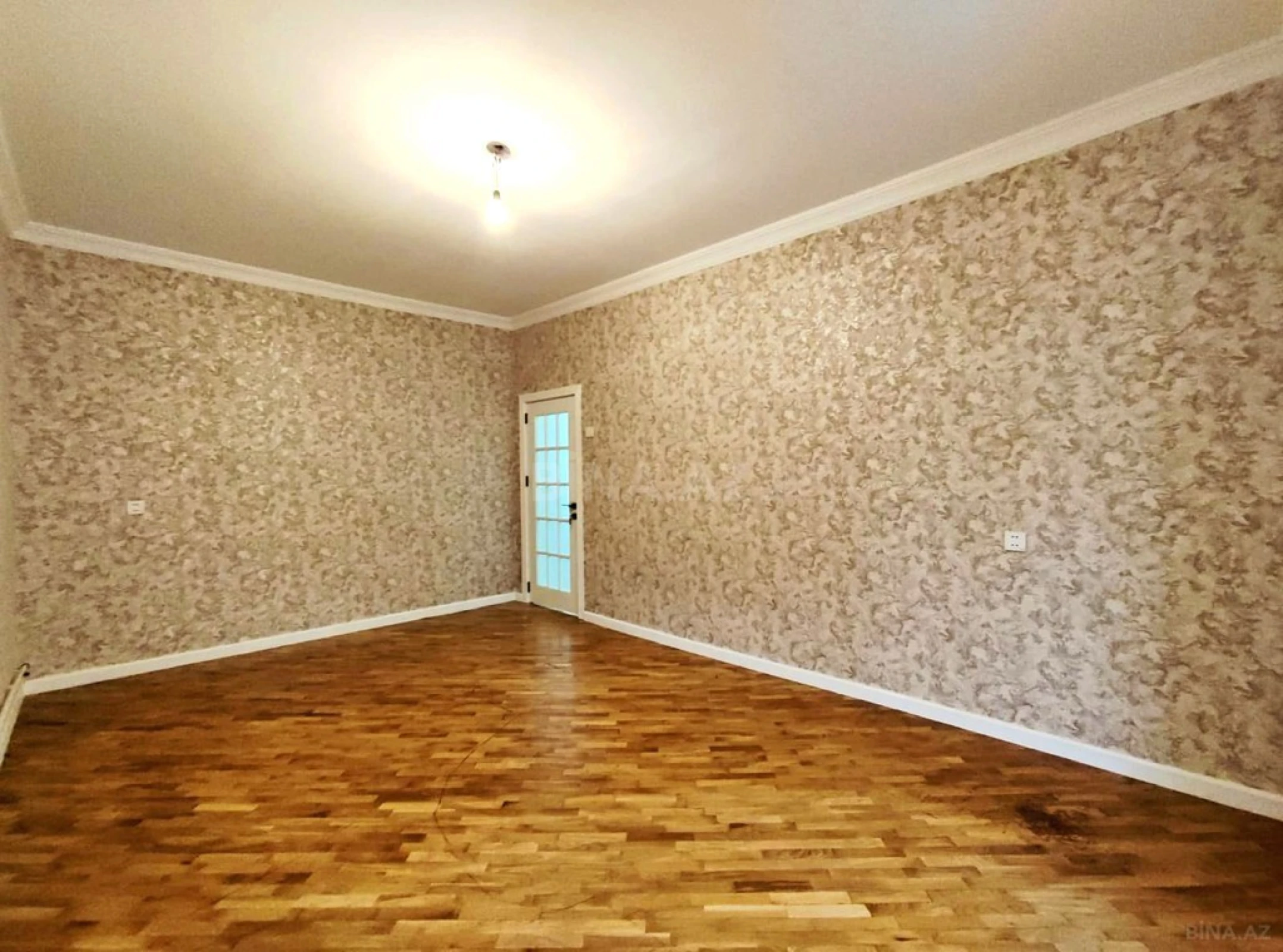 Satılır 3 otaqlı mənzil 85 m²
