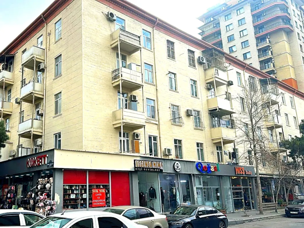 Satılır 3 otaqlı mənzil 85 m²