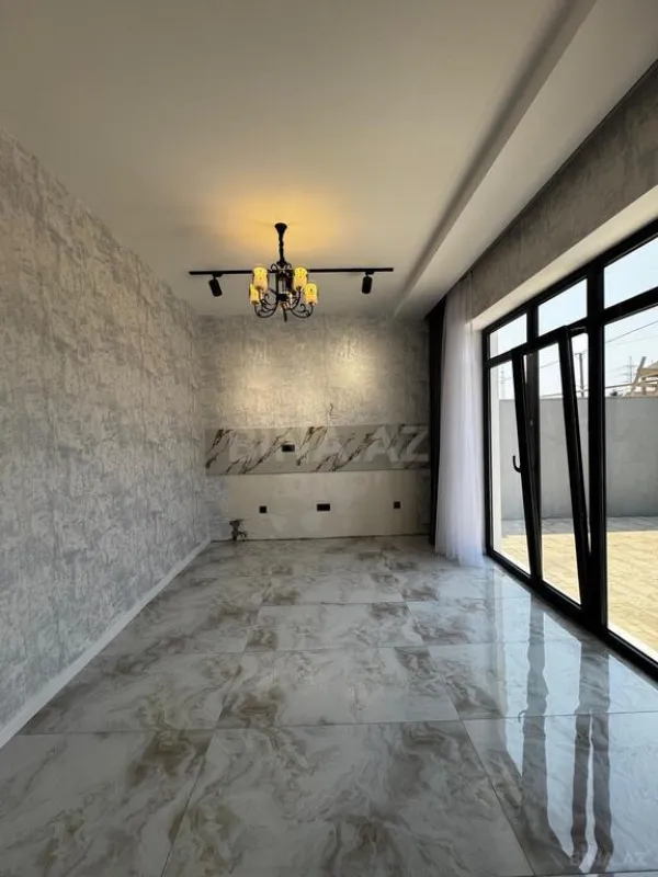 Satılır 4 otaqlı həyət evi 130 m²