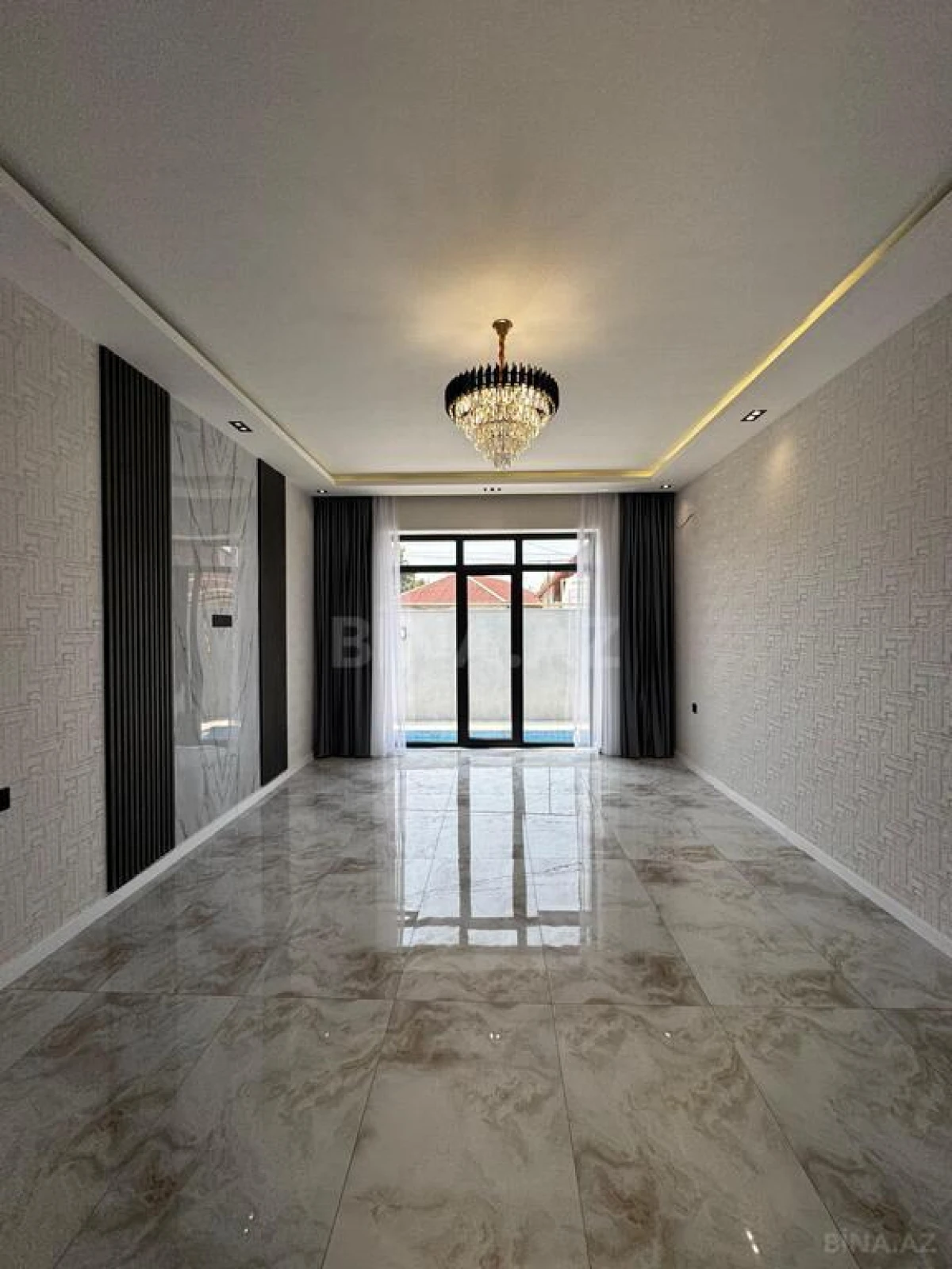 Satılır 4 otaqlı həyət evi 130 m²