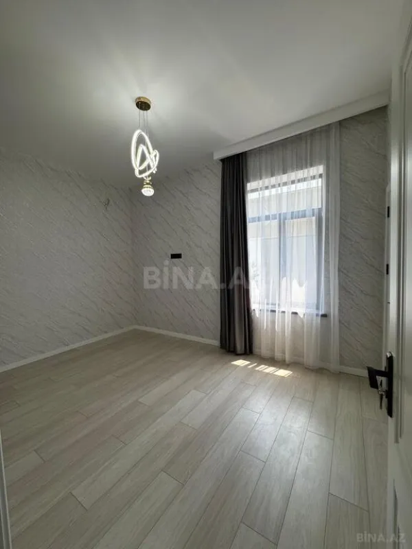 Satılır 4 otaqlı həyət evi 130 m²