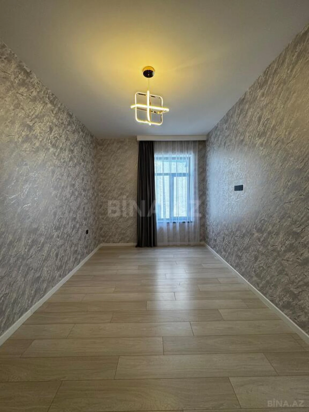 Satılır 4 otaqlı həyət evi 130 m²