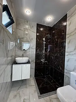 Satılır 4 otaqlı həyət evi 130 m²