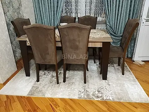 Satılır 3 otaqlı mənzil 124 m²