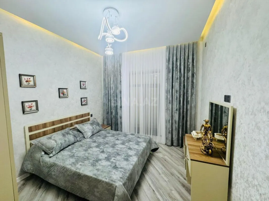 Satılır 4 otaqlı həyət evi 170 m²