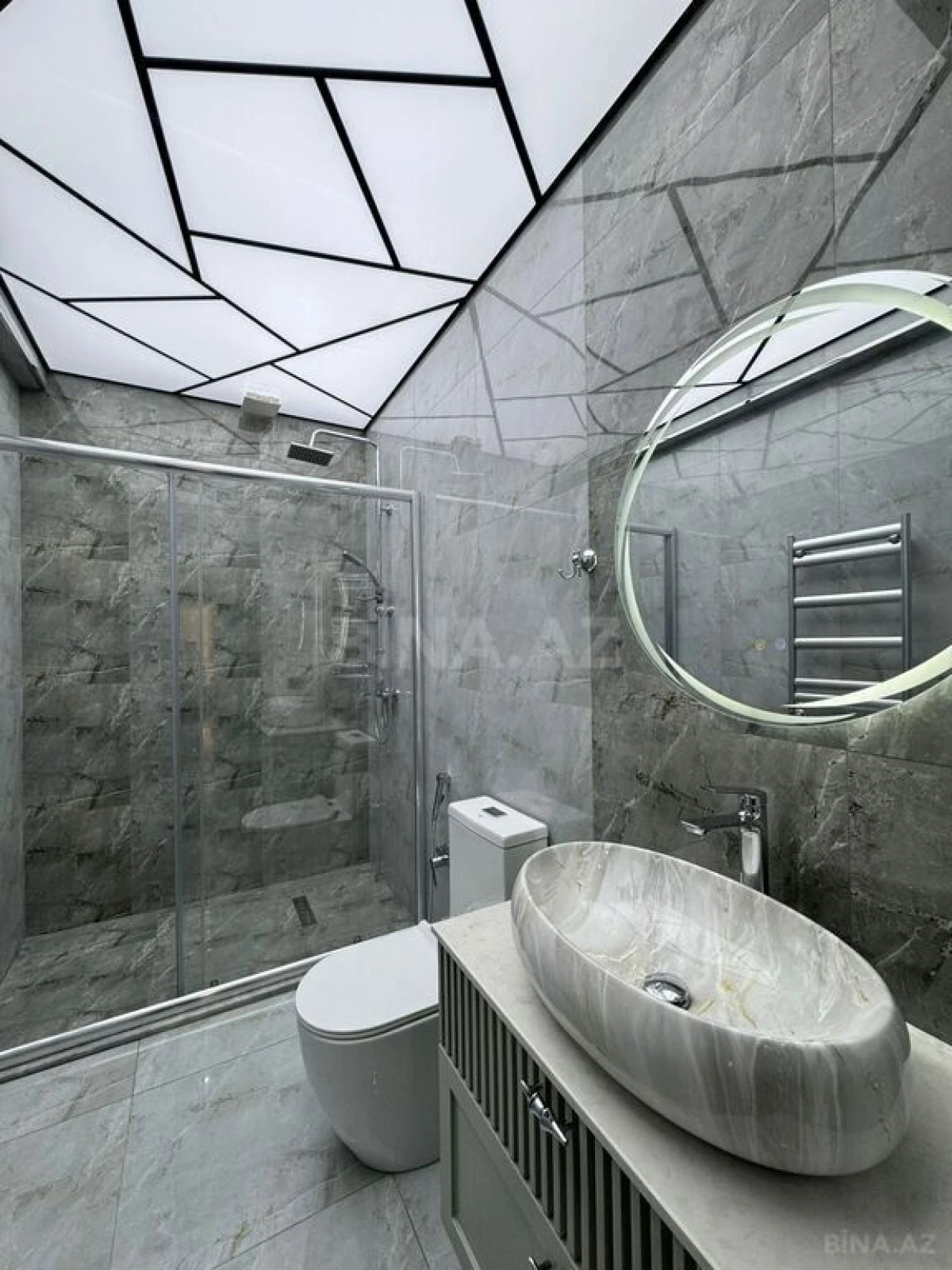 Satılır 3 otaqlı mənzil 96 m²