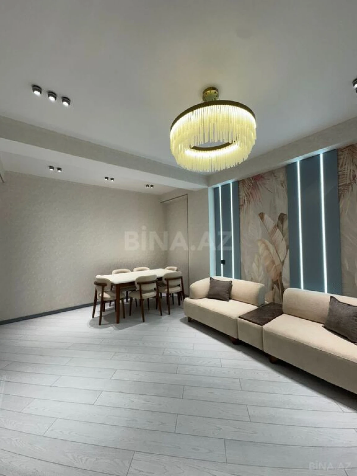 Satılır 3 otaqlı mənzil 96 m²